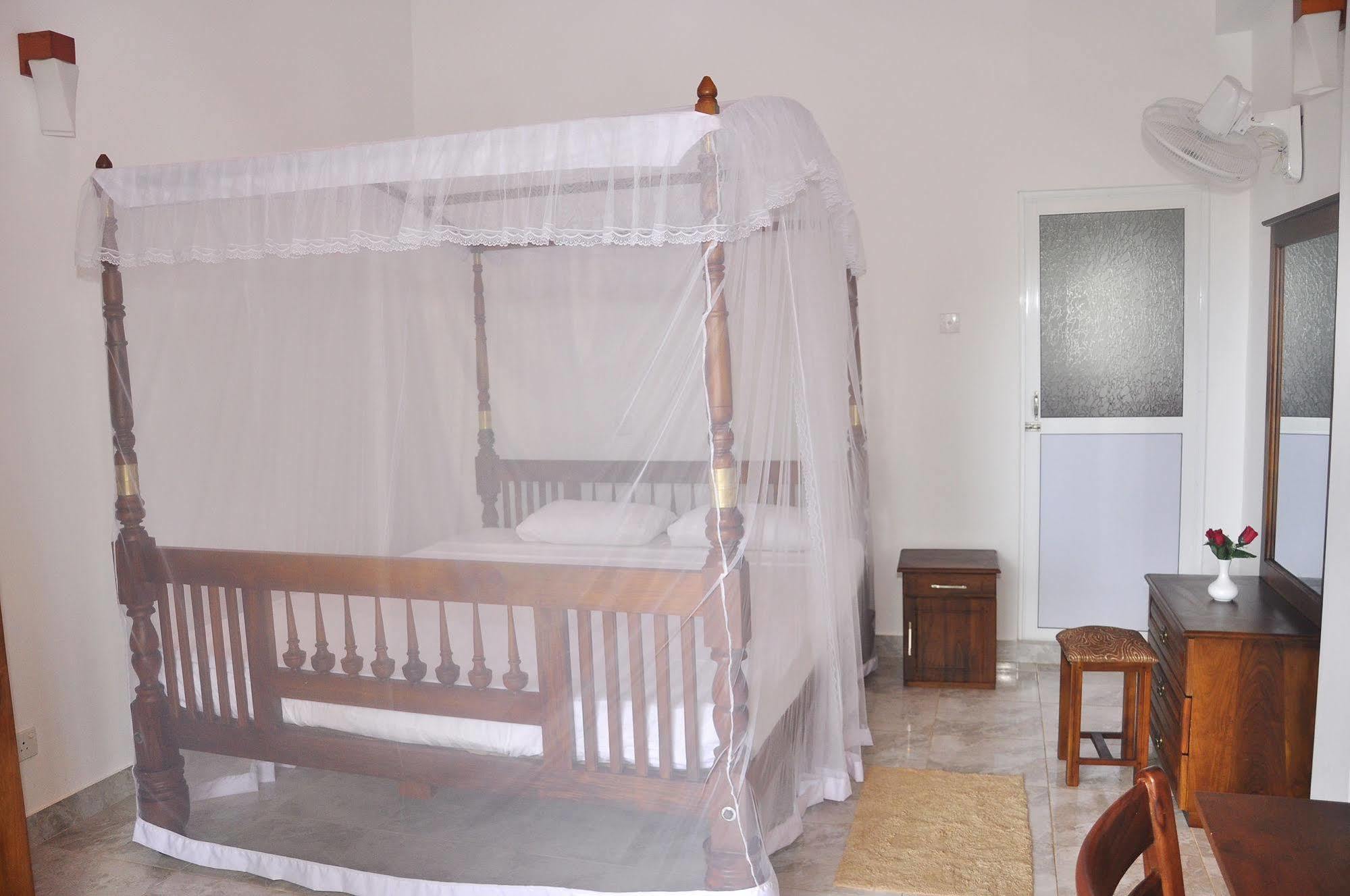 Supun Villa Bentota Buitenkant foto